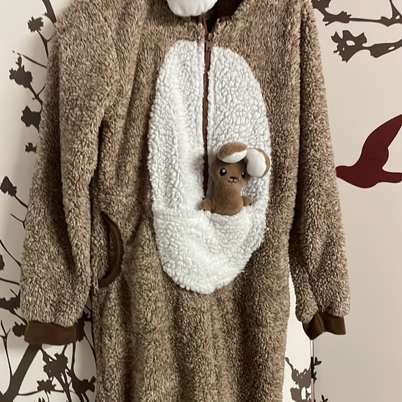 URBAN PLANET Kangaroo Onesie NWOT ‼️PRICE DROP‼️$27 - Picture 3 of 14